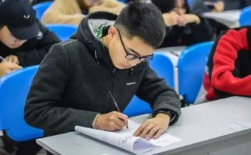 教师初级职称个人述职报告7篇