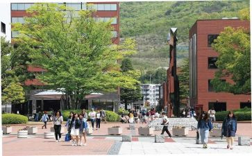 大二上学期学生自我鉴定8篇