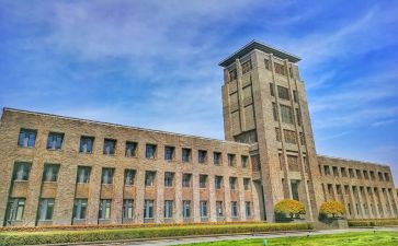 医学生大二学年鉴定表个人总结5篇