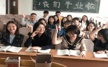 大学班长竞选的演讲稿参考7篇