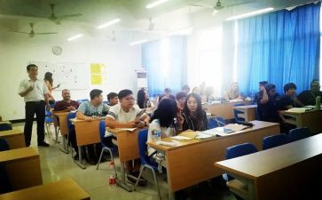 大学班级本学期工作计划5篇