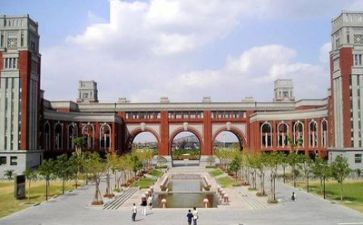 2024高校教师总结模板8篇