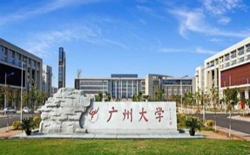 高校月工作总结参考5篇