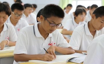 高一班主任述职报告范文6篇