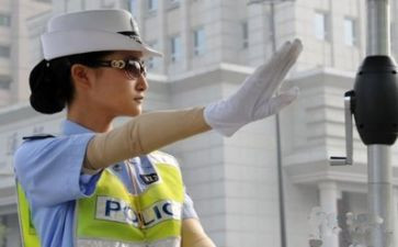 女交警工作总结8篇