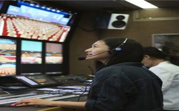 记者的作文精选8篇