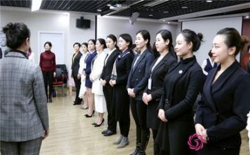 礼仪幼师心得体会5篇