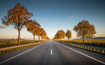 两个小八路的读后感模板5篇