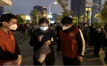 爱在前方的观后感6篇