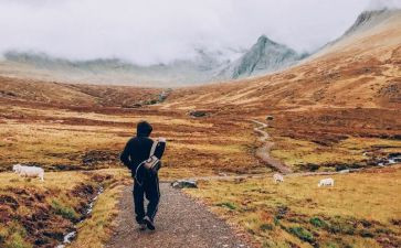 人物介绍及事迹7篇