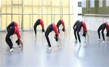 学舞蹈作文200作文6篇