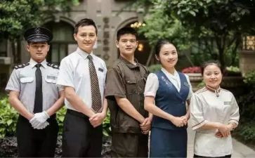 小区物业上半年工作总结及下半年计划6篇