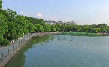去西湖的作文模板6篇