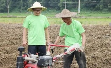 小学干部主要事迹8篇