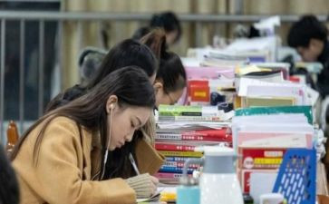 初一新生入学讲话稿7篇