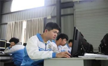 职中个人总结5篇