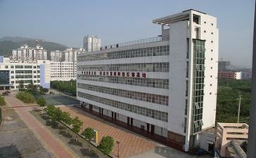 中专生毕业自我鉴定8篇